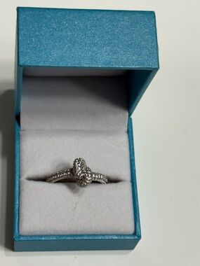 Victoria Emerson ring